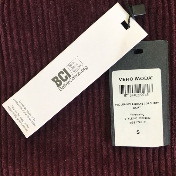 Corduroy button down skirt - Picture 3 of 3